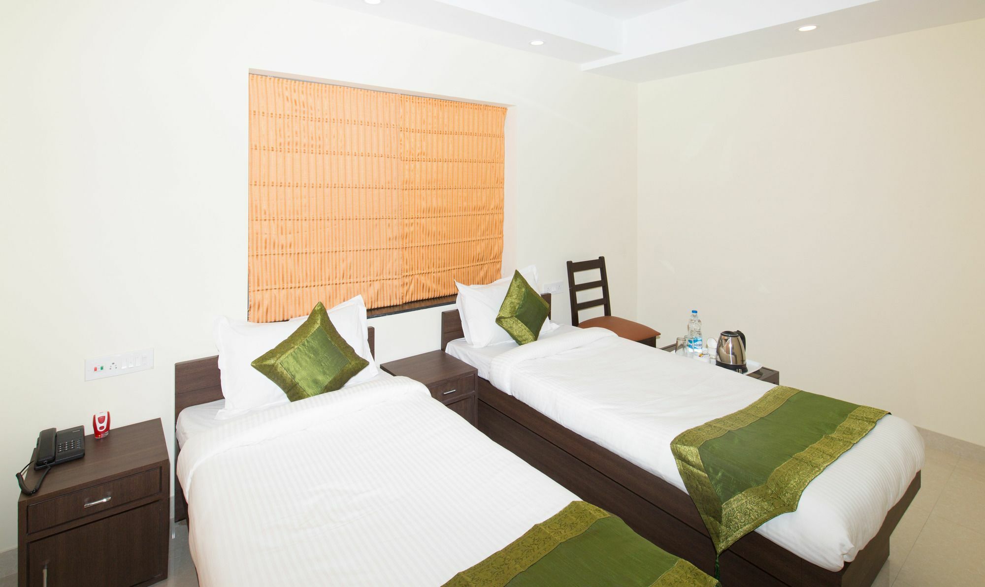 Treebo Trend Newtown Classic Calcutta Extérieur photo